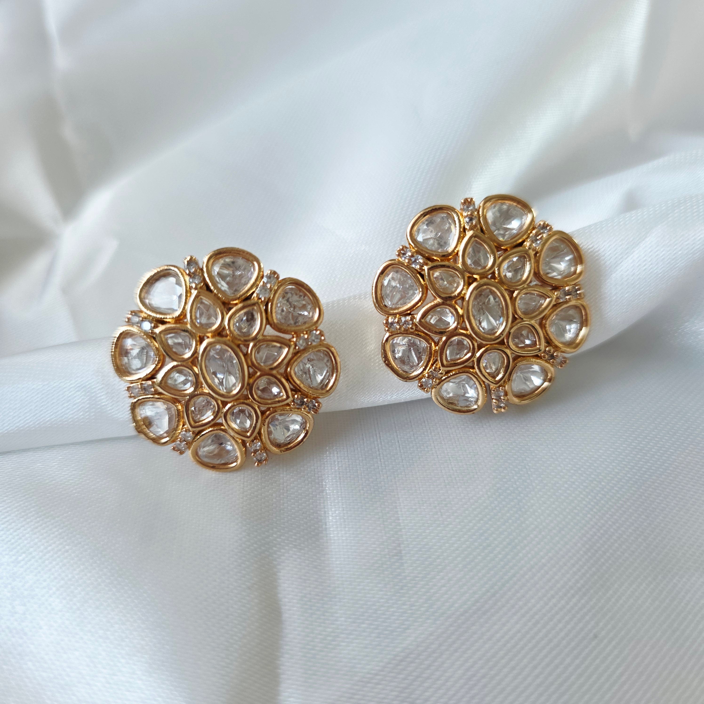 Studs Kundan Round