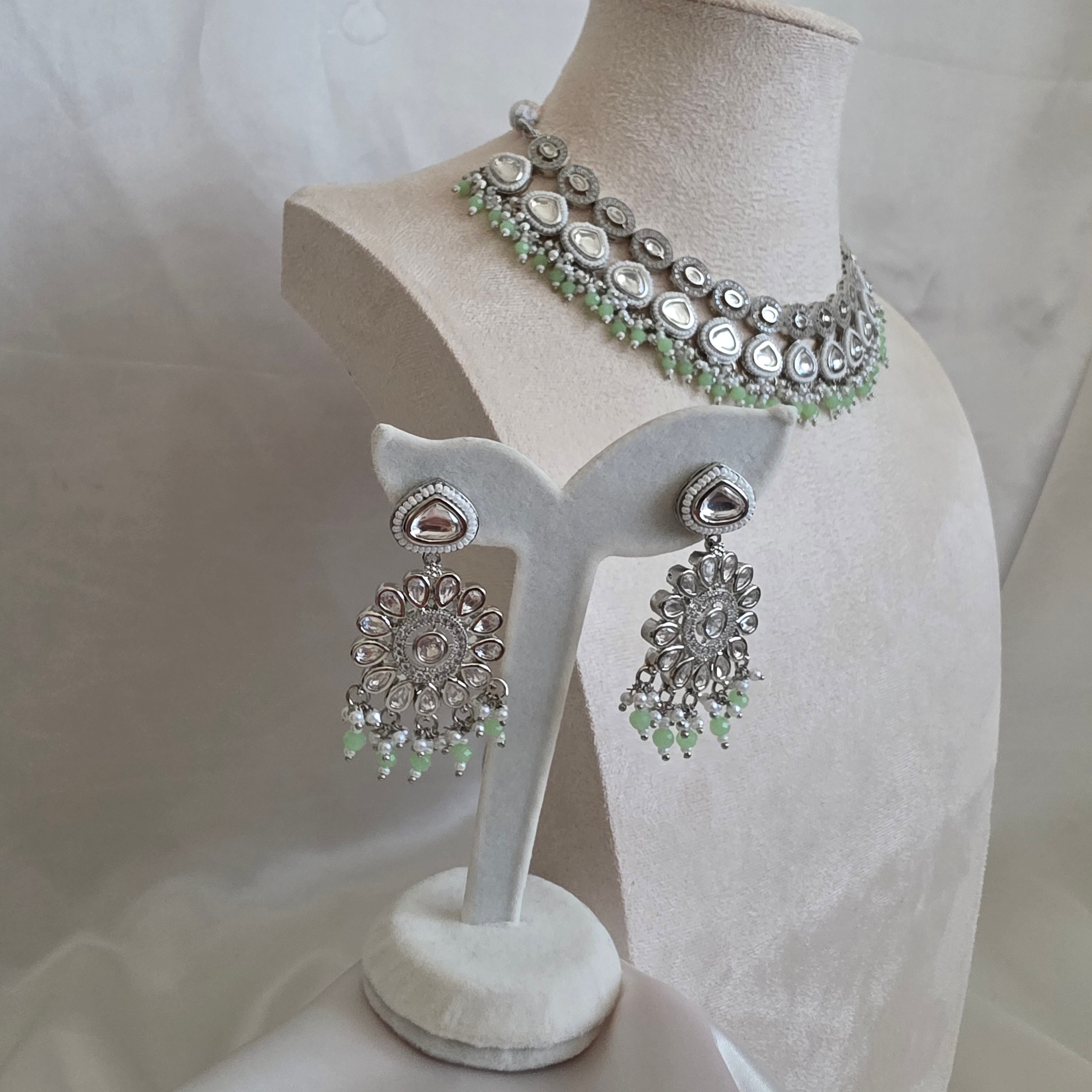 ZAHA Necklace set SLVR