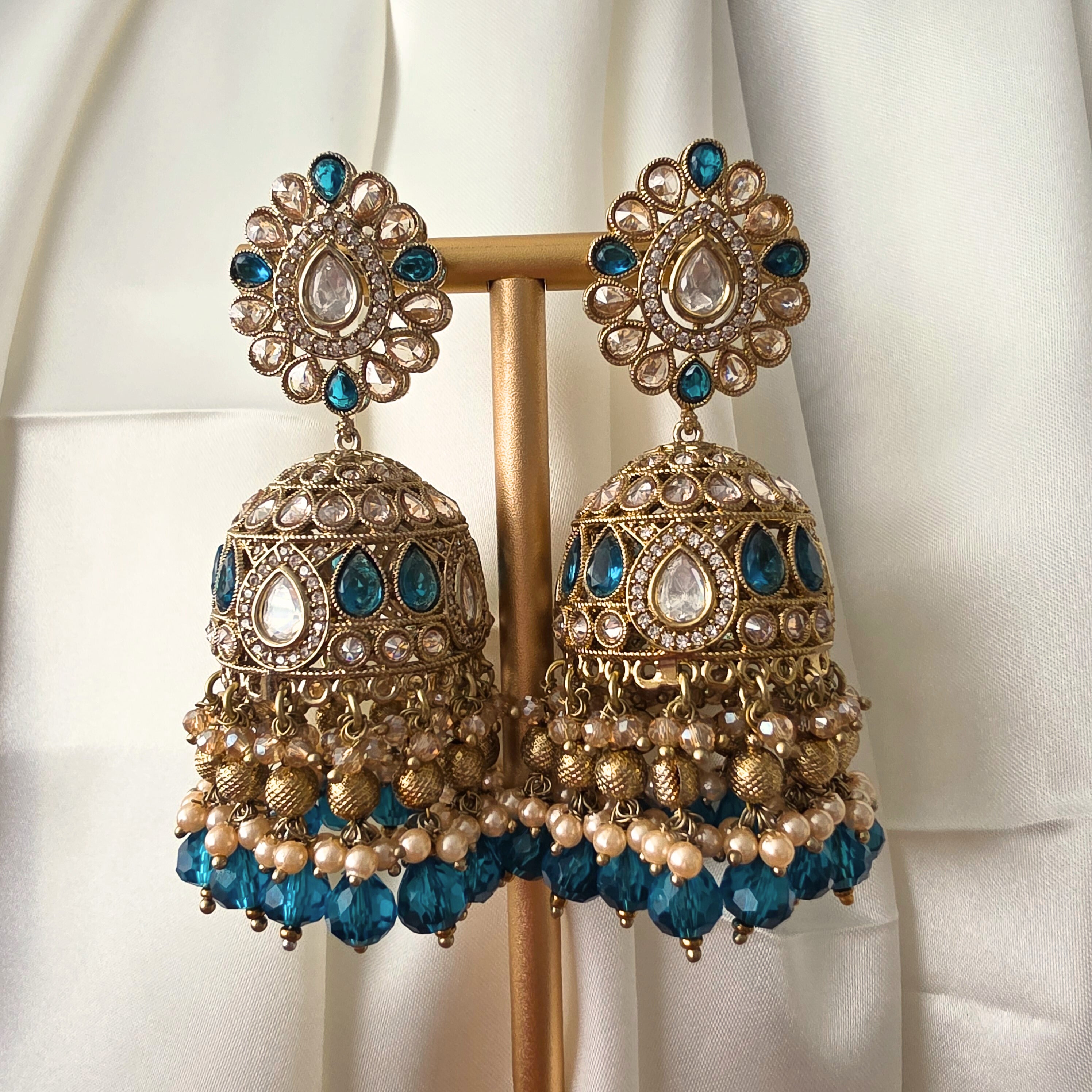 Jhumka Crystal